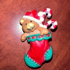 Vintage 1985 Hallmark Holiday Happy Pin Christmas Stockings With Teddy Bear